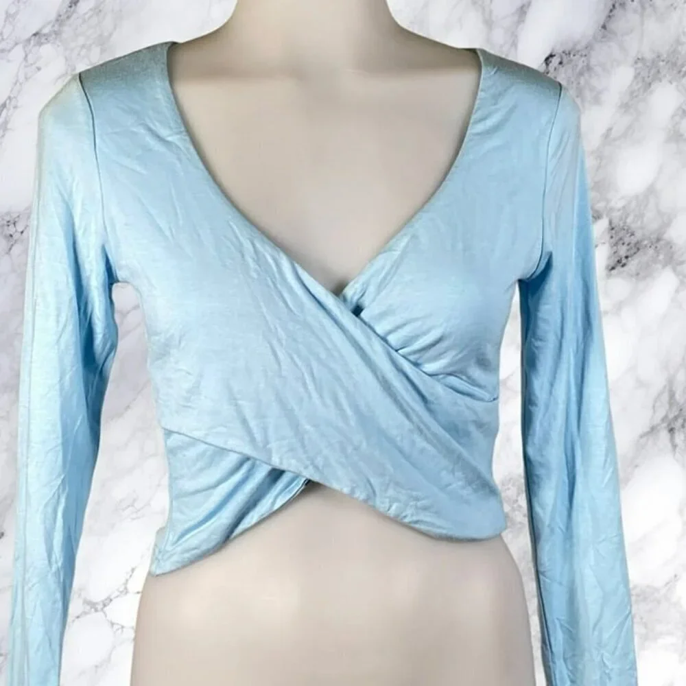 Superdown Matilda Wrap Crop Top - Baby Blue